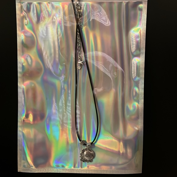 NWT Windblown Pendant Necklace - Picture 9 of 9